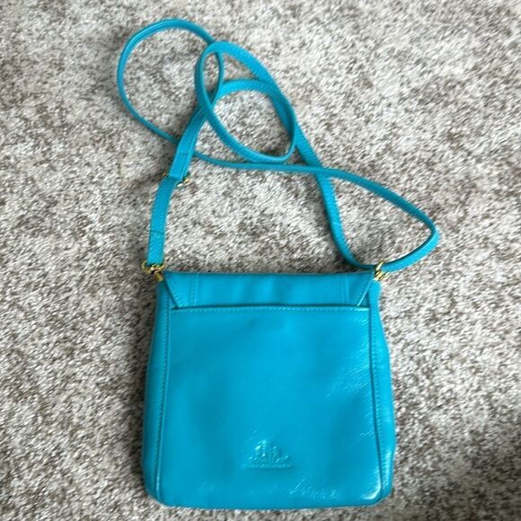 Rowallan of Scotland Handmade Aqua Blue
Leather Square Crossbody Bag - Picture 2 of 8
